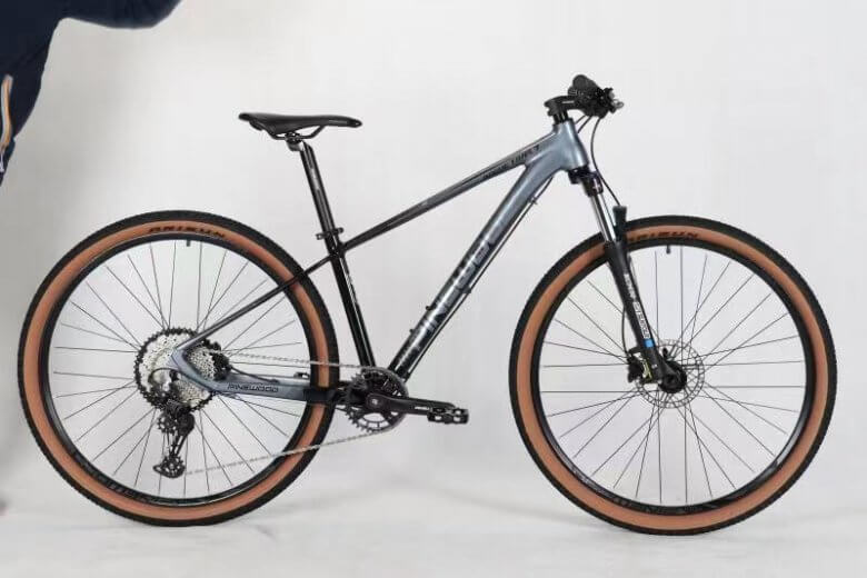 775b1228-767a-48d7-a6aa-b0a0c0480832