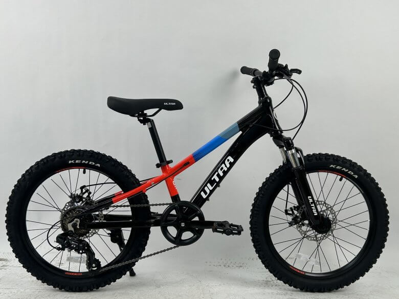 20 storm 7 BLACK RED BLUE